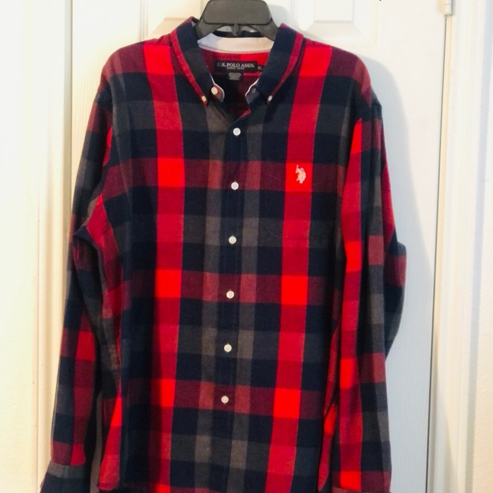 Men’s shirt